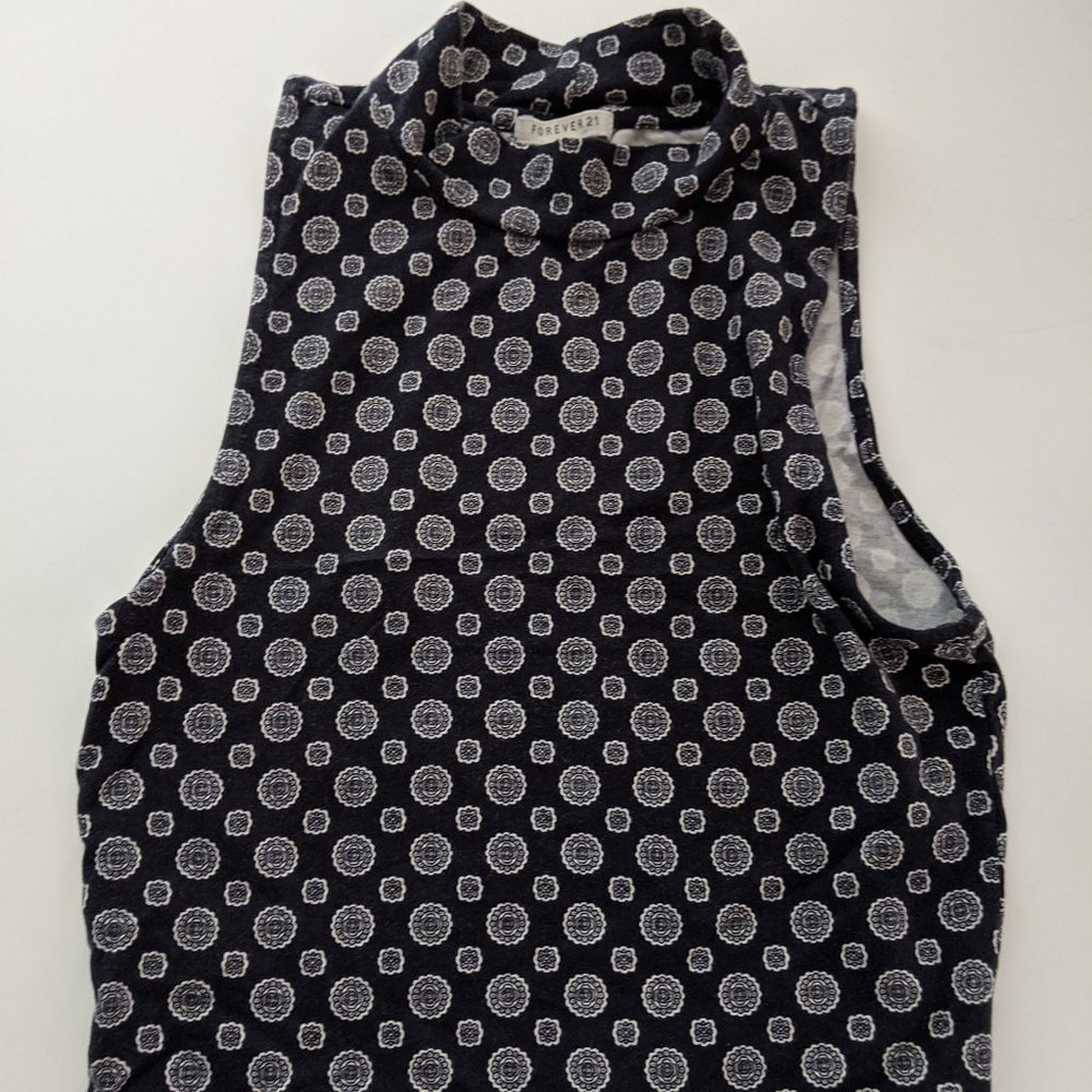 Sleeveless Mock Neck Crop Top | Forever 21